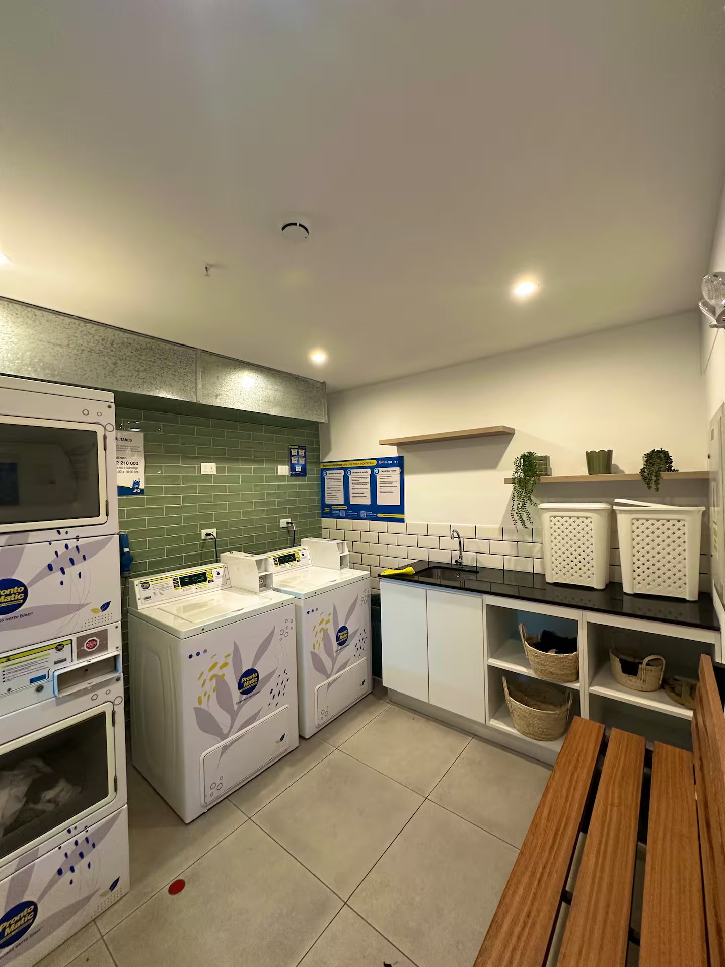 Departamento entre Miraflores y San Isidro – 2 hab.