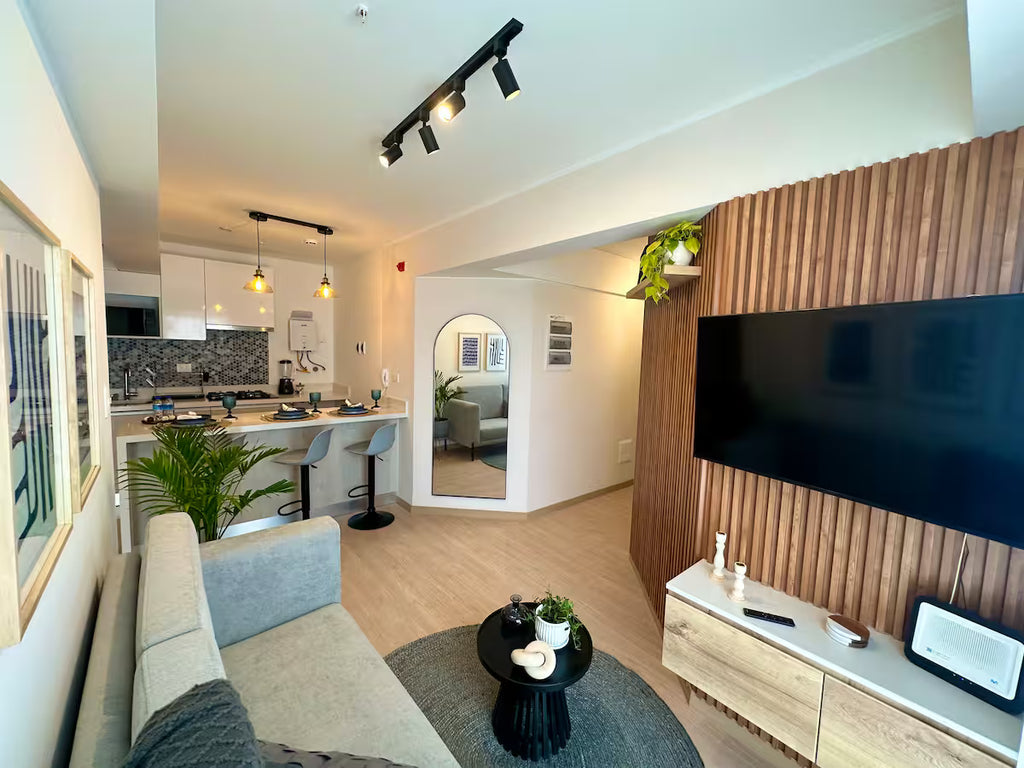 Departamento entre Miraflores y San Isidro – 2 hab.