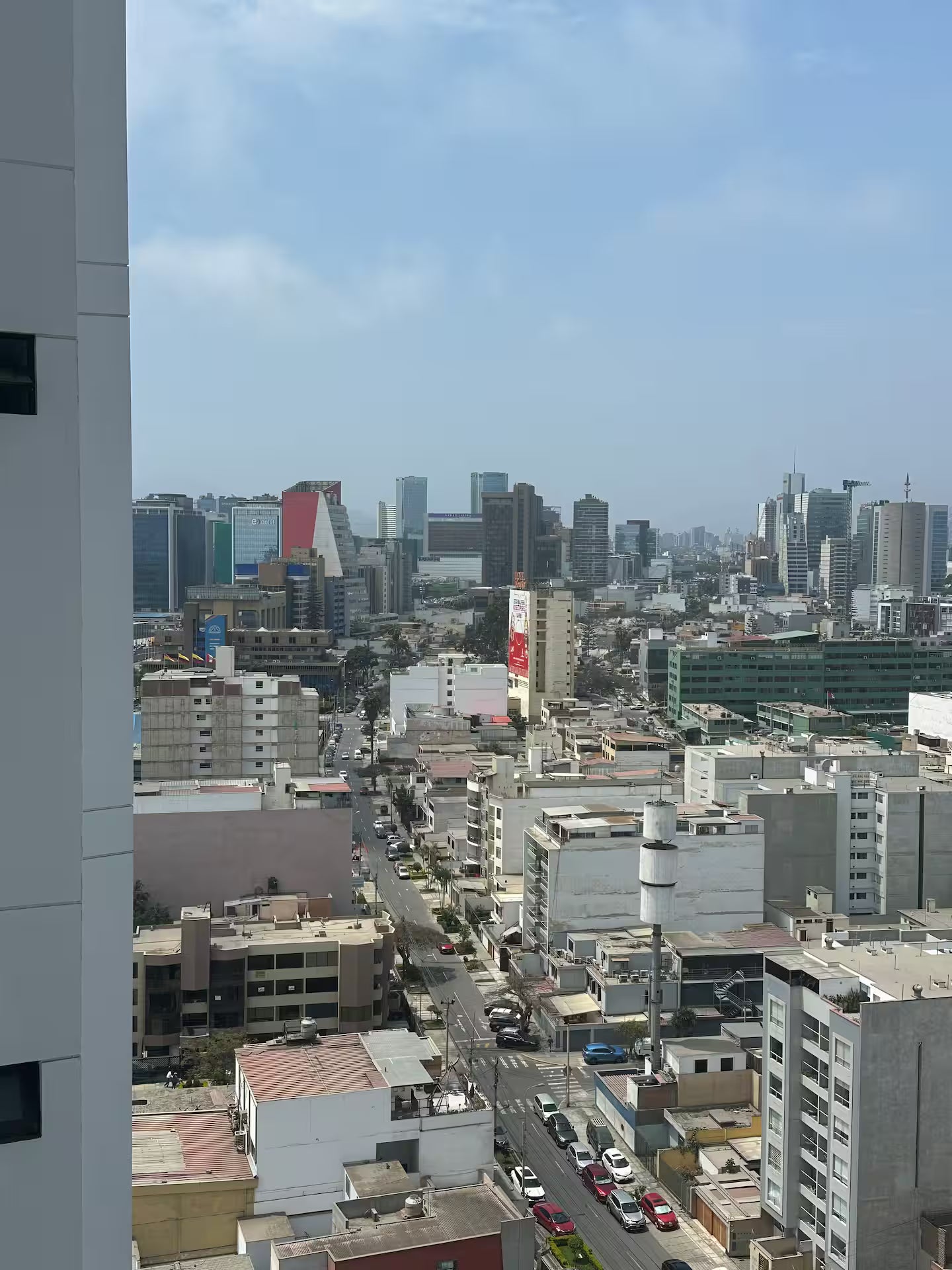 Departamento entre Miraflores y San Isidro – 2 hab.