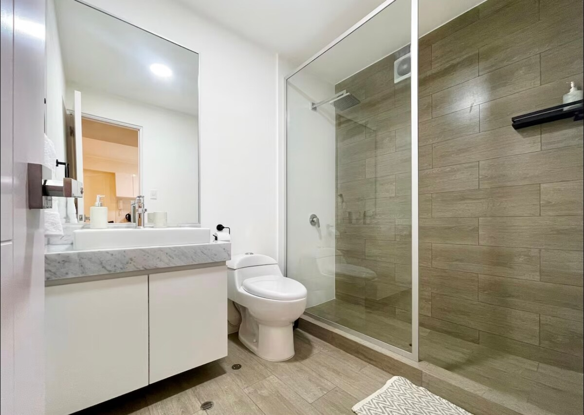 Luxury Barranco a pasos del Mar con estacionamiento - Para 3 personas (1 habitación)