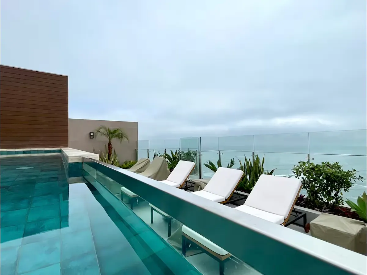 Luxury Barranco a pasos del Mar con estacionamiento - Para 3 personas (1 habitación)