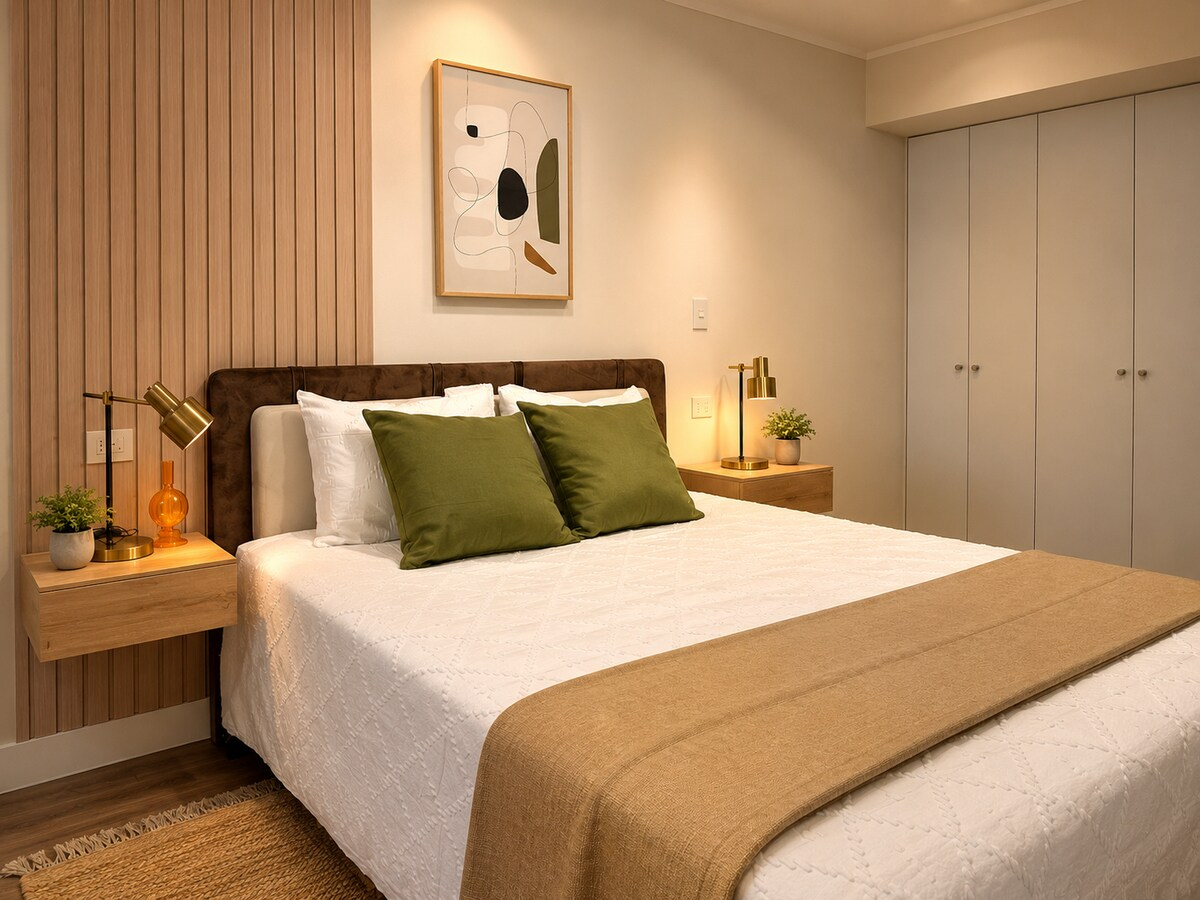 Elegancia y Confort a Pasos de Larcomar y Keneddy de Miraflores - Para 5 personas (3 habitaciones)