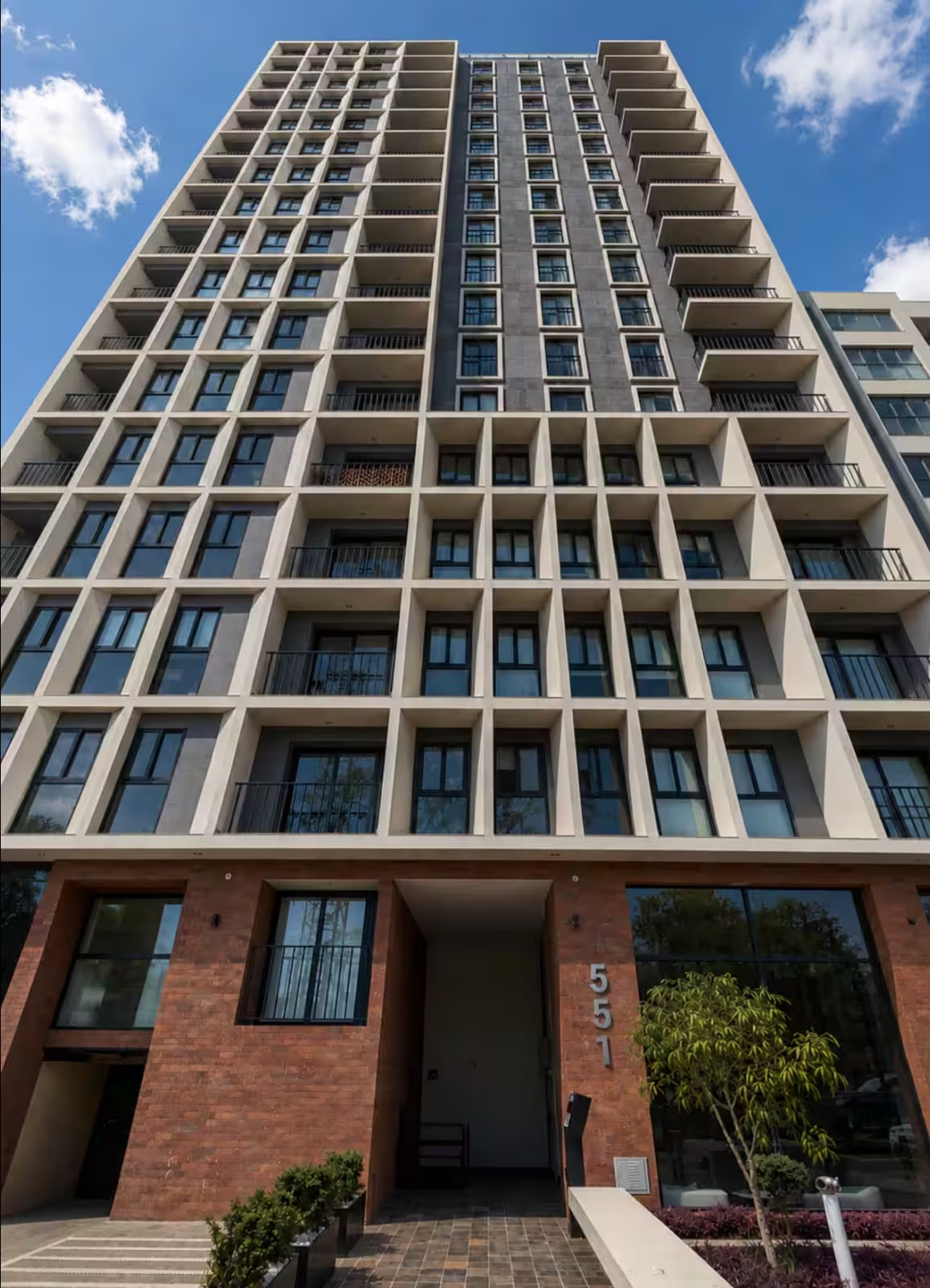 Elegancia y Confort a Pasos de Larcomar y Keneddy de Miraflores - Para 5 personas (3 habitaciones)