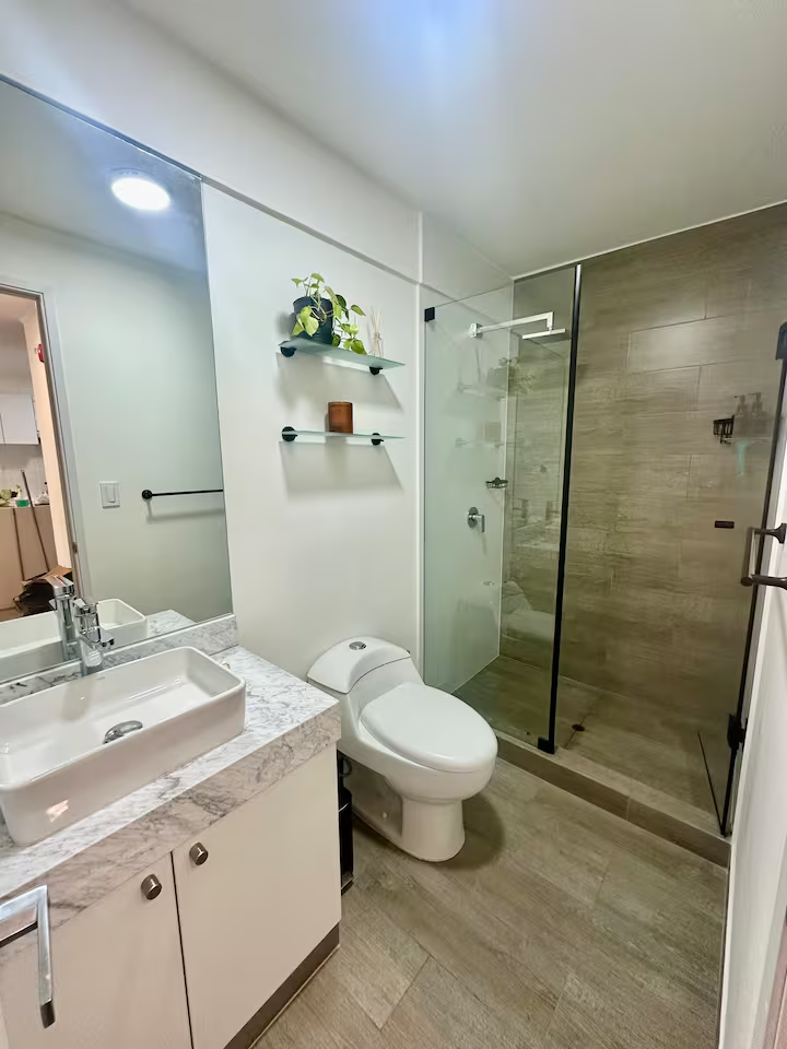 Moderno Departamento con Aire Acondicionado en San Isidro - Para 2 personas (1 habitación)
